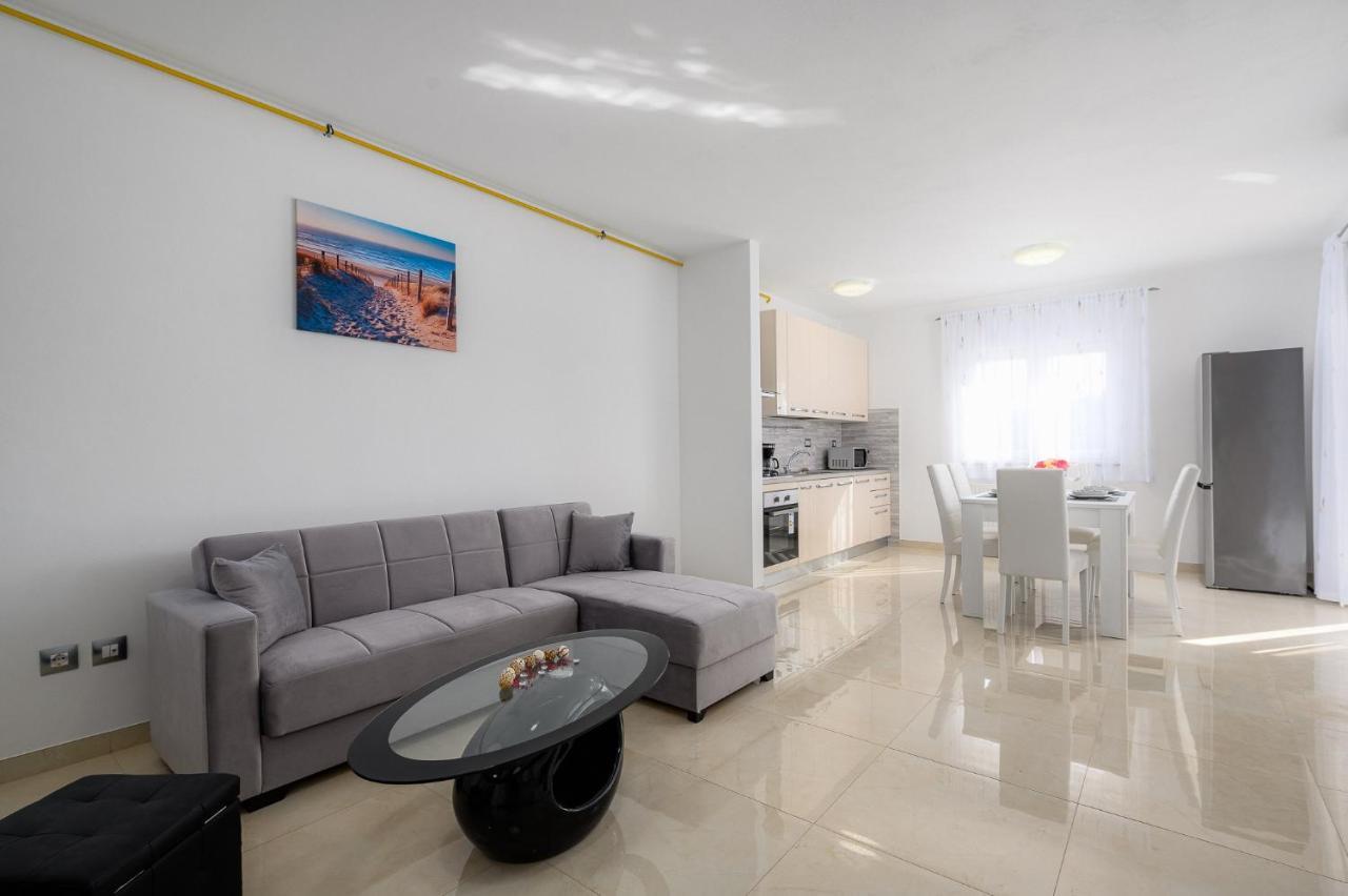Stancija Amoroso Porec Apartments المظهر الخارجي الصورة