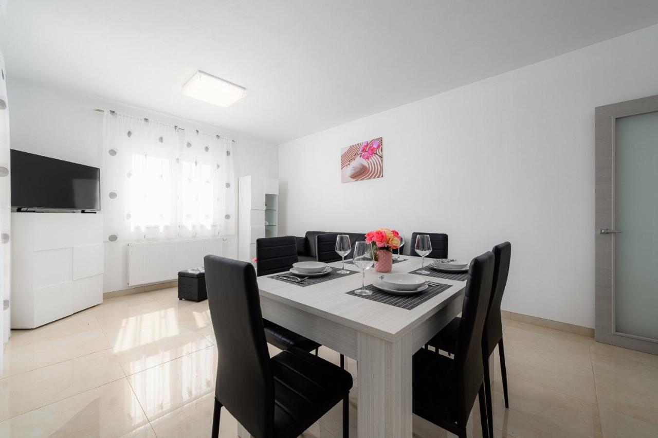 Stancija Amoroso Porec Apartments المظهر الخارجي الصورة