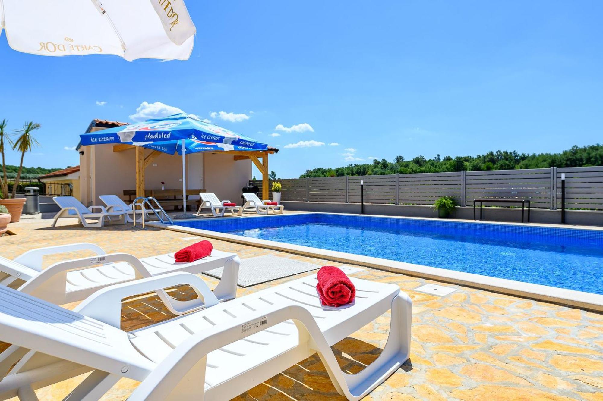 Stancija Amoroso Porec Apartments المظهر الخارجي الصورة