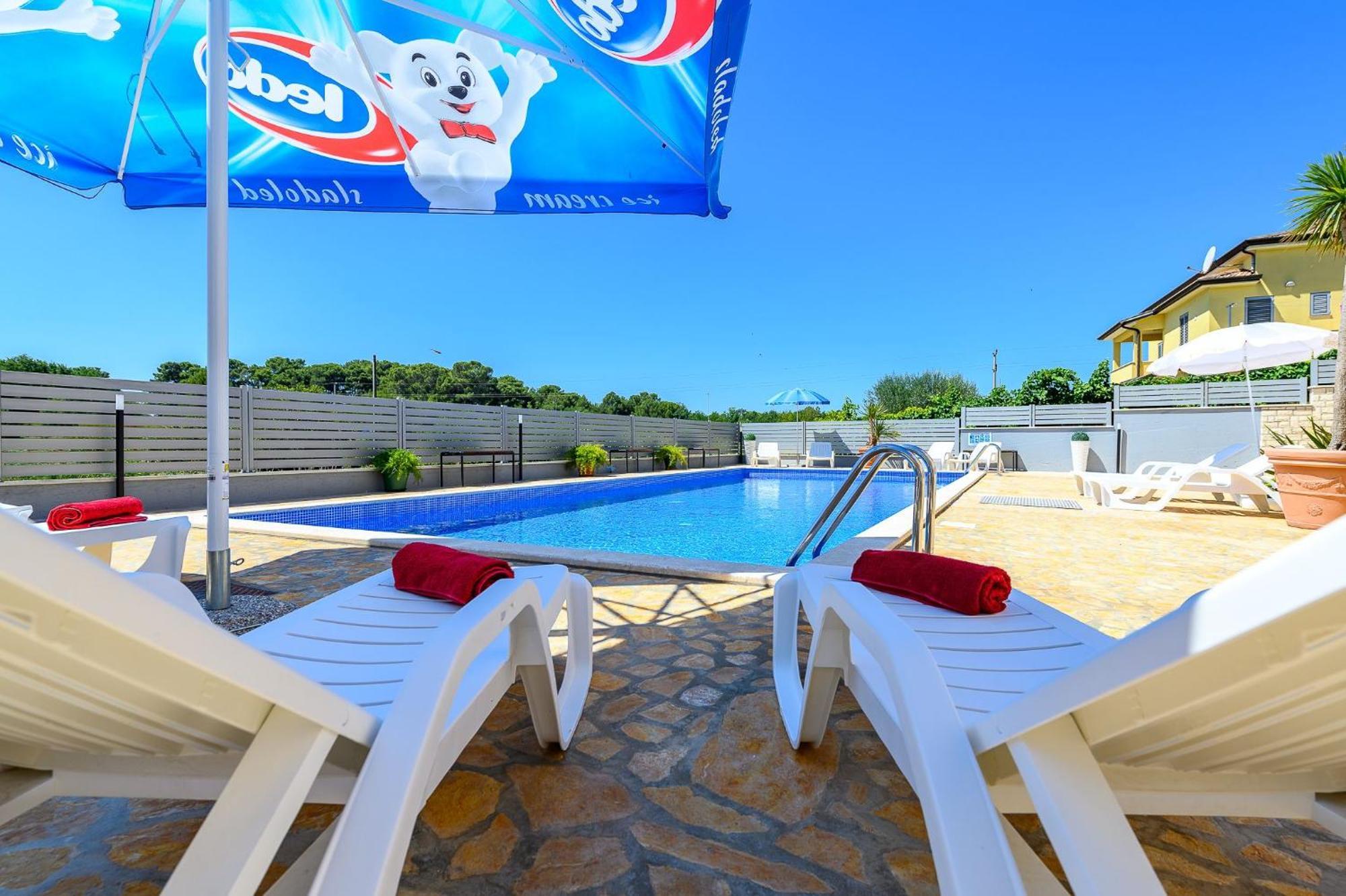Stancija Amoroso Porec Apartments المظهر الخارجي الصورة